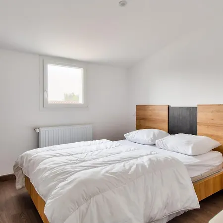 Maison Pour 6 Adultes Et 3 Enfants - Terrasse