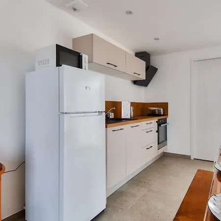 Maison Pour 6 Adultes Et 3 Enfants - Terrasse *